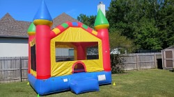 image00000012 1713661317 Yellow Castle Bounce House